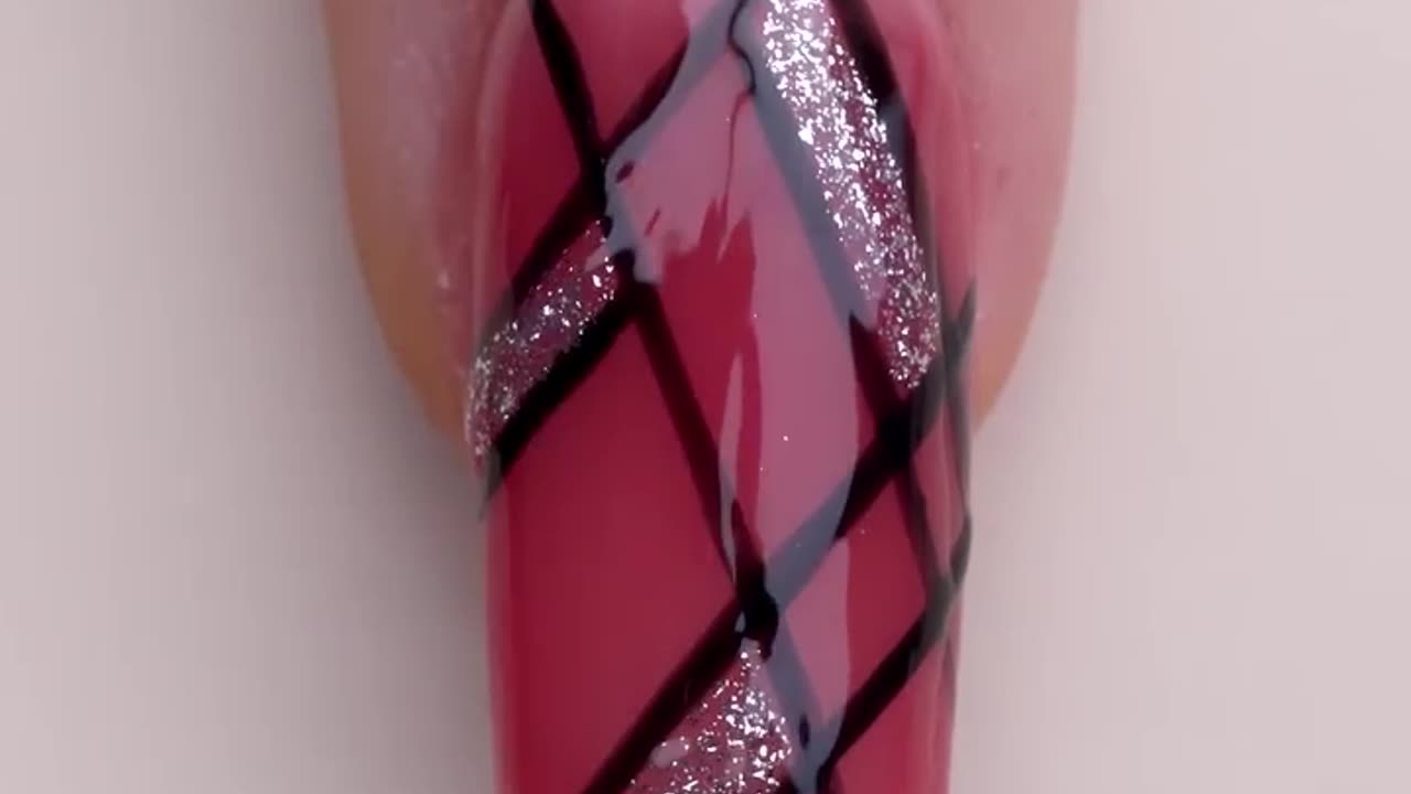 14 Easy Nails Art At Home for Beginners