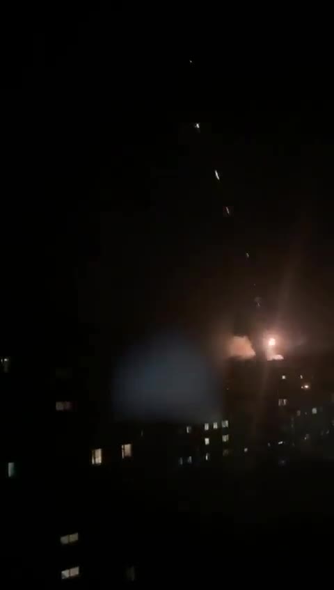 BREAKING..Massive attacks on the entire Donbass line