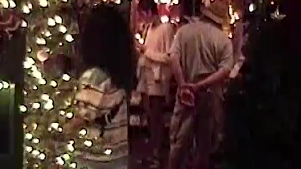 1999 - OBX Christmas Store