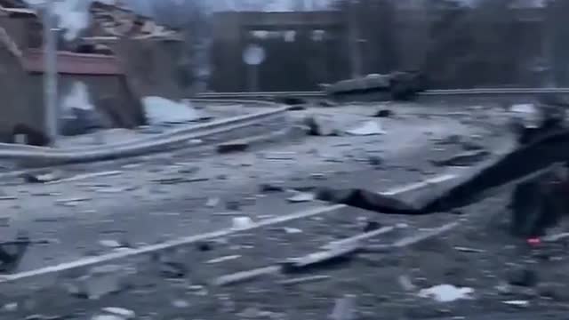 QUÂN ĐỘI NGA TIẾP TỤC NÉM BOM DÂN THƯỜNG.