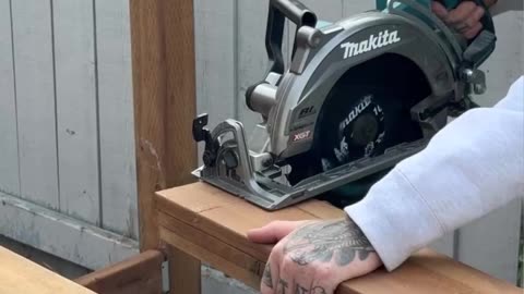 Using that half cut in that bottom board as the line for my next cut