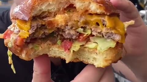 Cheesebeef burger