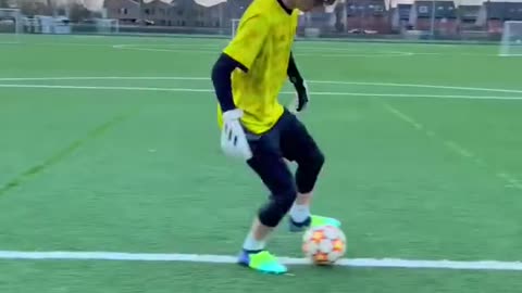 Cheating Moments In Football 😂✌️✌️🧠🧠🧠🔥🔥🔥 https://cutt.ly/vLrEqUO