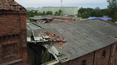 Drone capta imágenes de una fábrica de cerveza del siglo XVIII abandonada