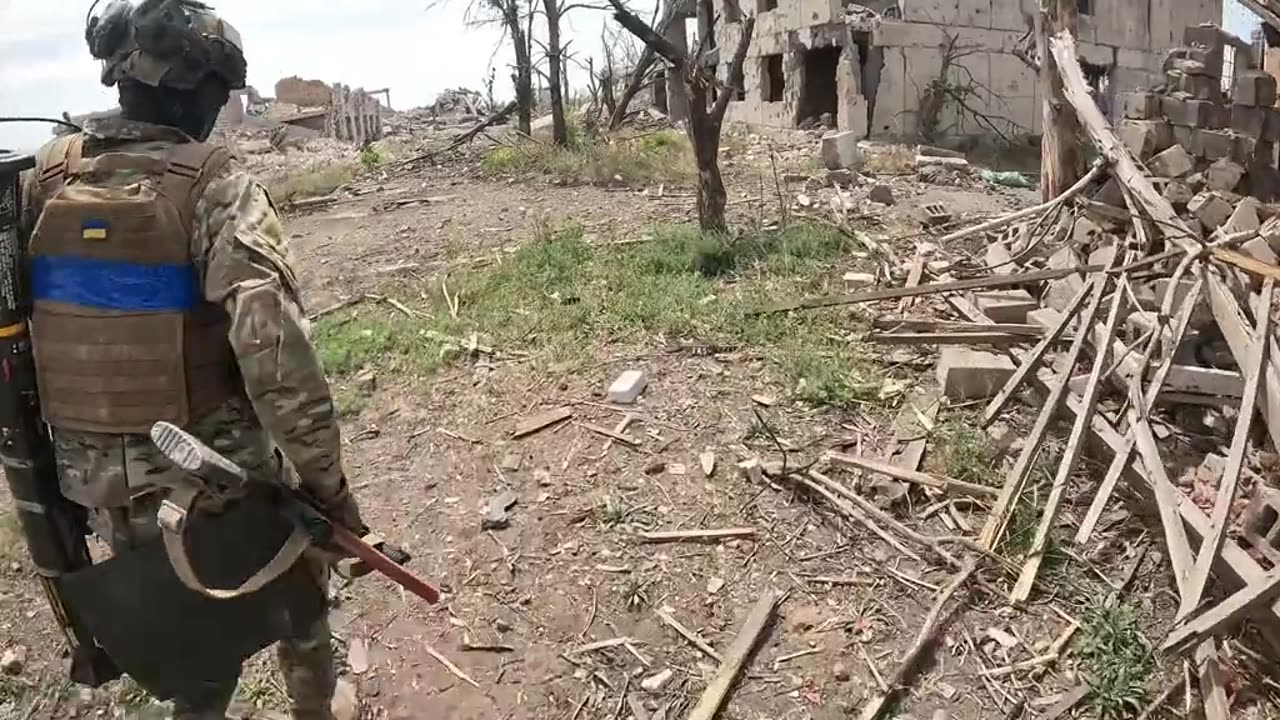 Fighters of the 58th separate motorized infantry brigade are actively battling