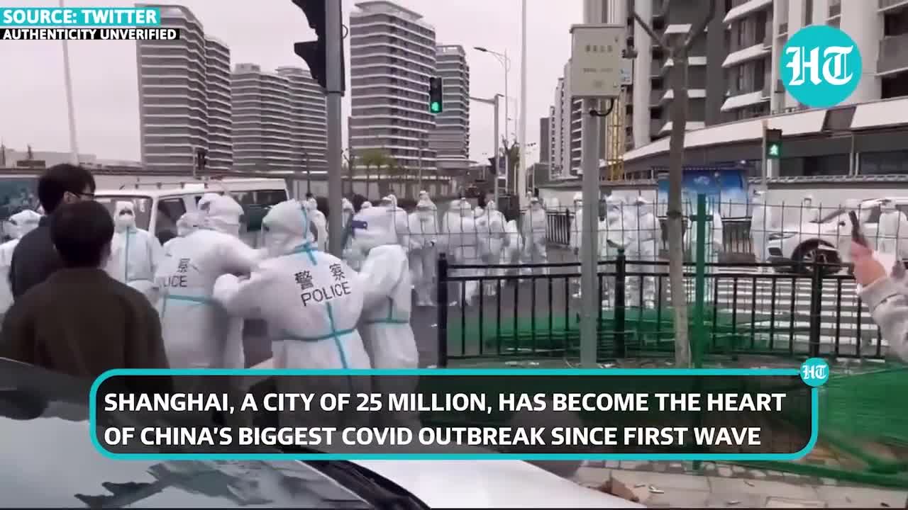 Shanghai: Cops in Hazmat suits scuffle with residents amid protests over Covid policy I On Cam