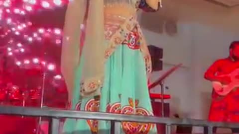 Sona Vatakdi Re Kesar Bhoomi Trivedi Navratri Toor 2024 #garba #bhoomitrivedi #navratri #trending