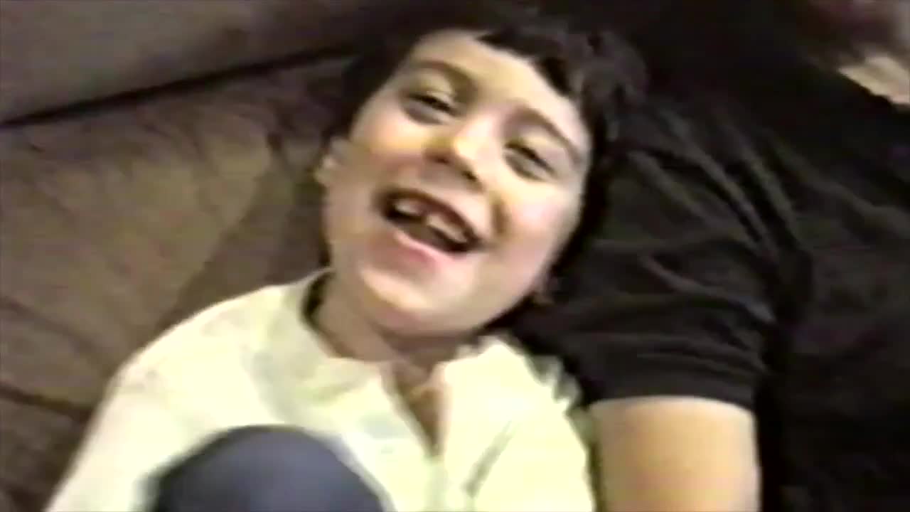 Kyle sings Rudolph the Red Nosed Reindeer