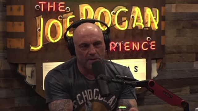 Joe Rogan: Discusses Charles Manson & How the CIA used MKUltra on Unsuspecting US Citizens