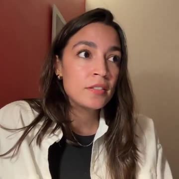 AOC says Trump is a “racist and a neo-nazi”