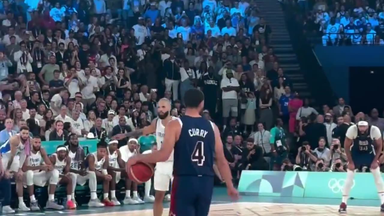 Steph Curry hits the clutch game-winner against France at the Olympics! #US