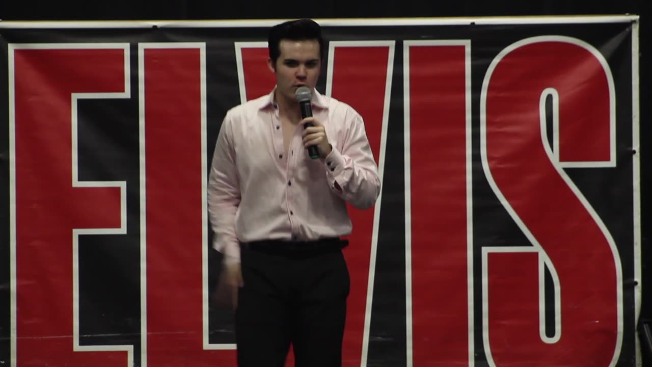 Riley Jenkins sings Viva Las Vegas Elvis Week 2024