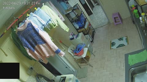 kitchen day n night 20220429