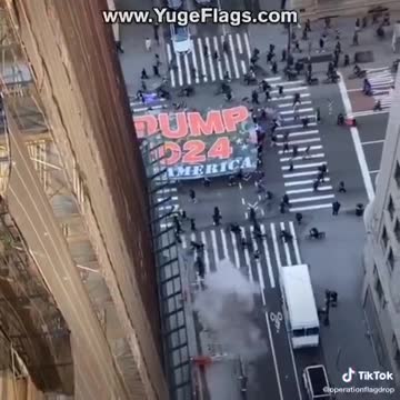 TRUMP SUPPORTERS IN NEW YORK