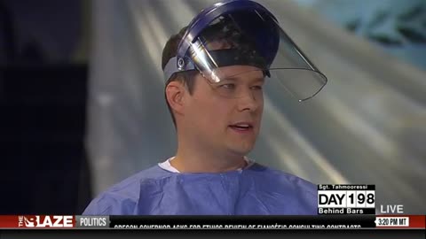 3 Beck Uses Spaghetti to Demonstrate How Ebola Spreads (13.20, )