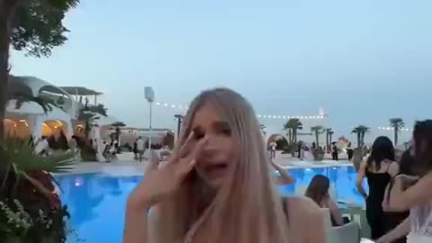 Ukrainian THOTs Party While Their Men All Die