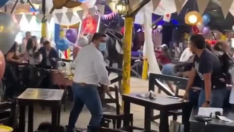 Crazy Horse Causes Chaos In Restaurant