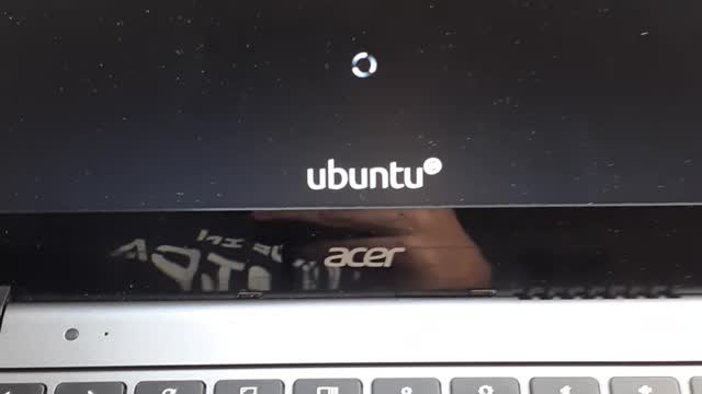 Acer c720 mod/refurb Pt. 8.2 Ubuntu & The End