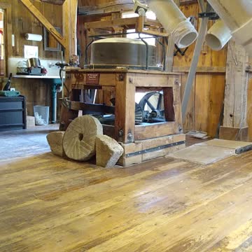 Homestead Gristmill stoneground grains