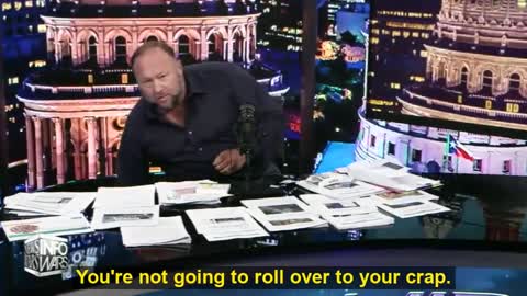 Alex Jones took Ivermectin live (Captioned)