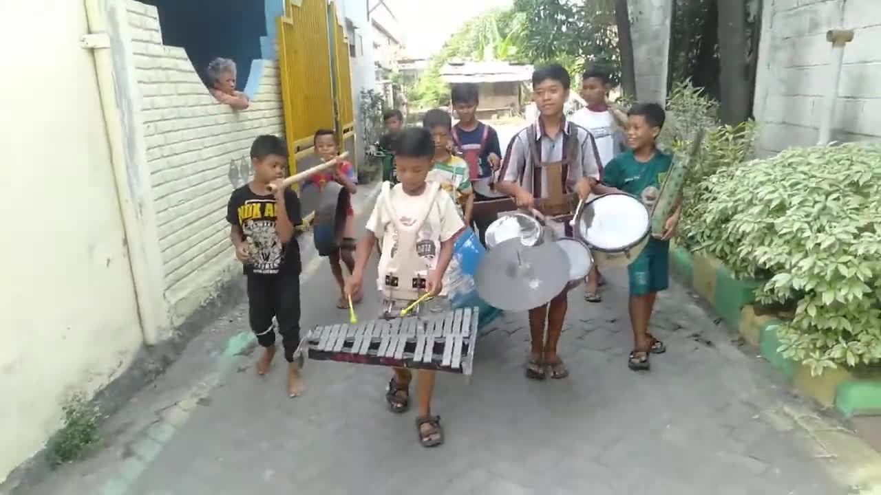 Children Band Party Funny Video