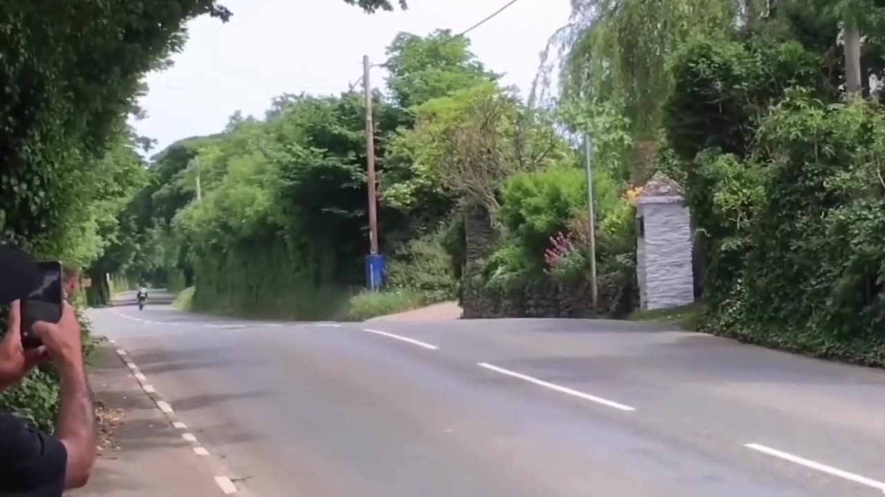 TT IOM ROAD RACE