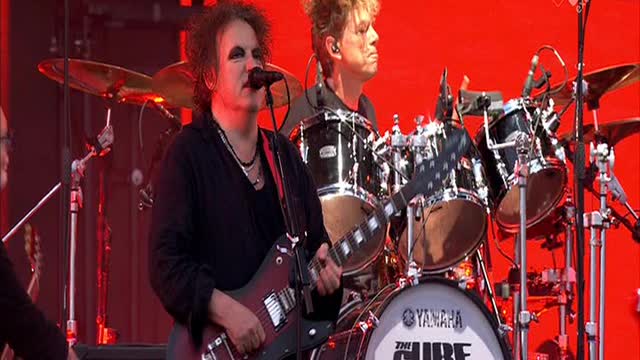 The Cure 2019-06-09 Pinkpop Festival, Megaland, Landgraaf, The Netherlands - Pro Shot