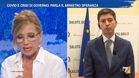 "L'IPOCRITA SPERANZA COSTRETTO A NEGARE!! SA BENE CHE, AMMETTENDO, FINIREBBE AGLI ARRESTI DOMICILIARI!!"📺🤡🧻