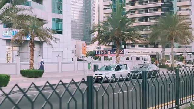Dubai Marina Traveling Time Video..