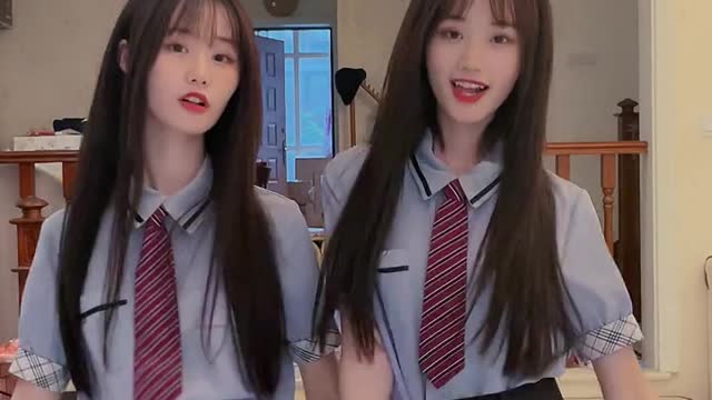 Double life, multiple come