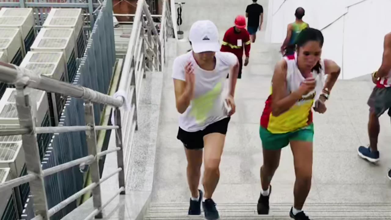 PHILIPPINE TEAM ON RUN-UP , RUN-DOWN ON STAIRS-MANILA-PHILIPPINES