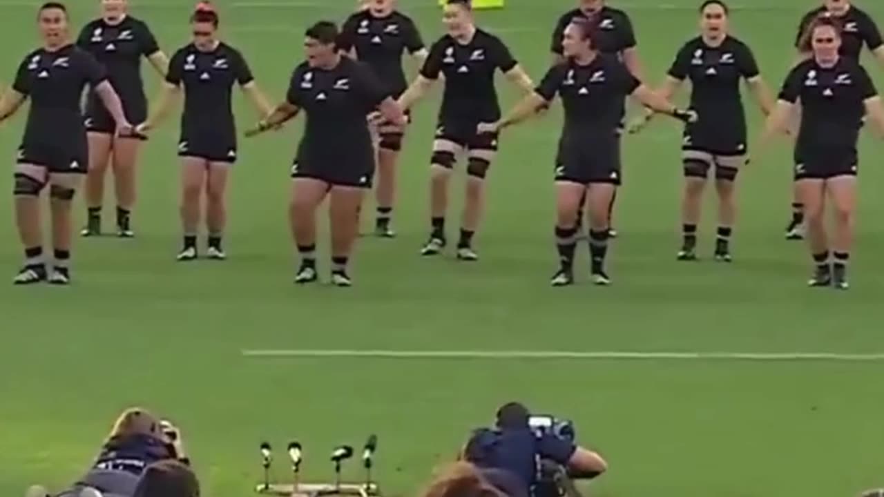 Feel the Emotion and Power in the Black Ferns’ Haka! 🏉💥