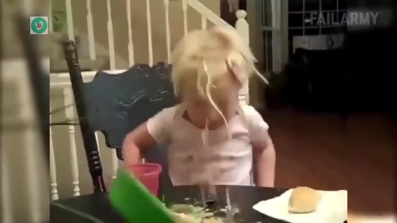 FUNNY INSTANT REGRET HEAD BANGING