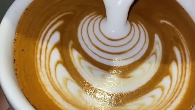 How to: Latte art. Latte art design Coffee lovers