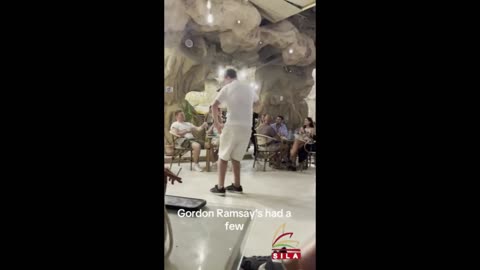 Tourists in Egypt think Gordon Ramsay has had a few drinks too many