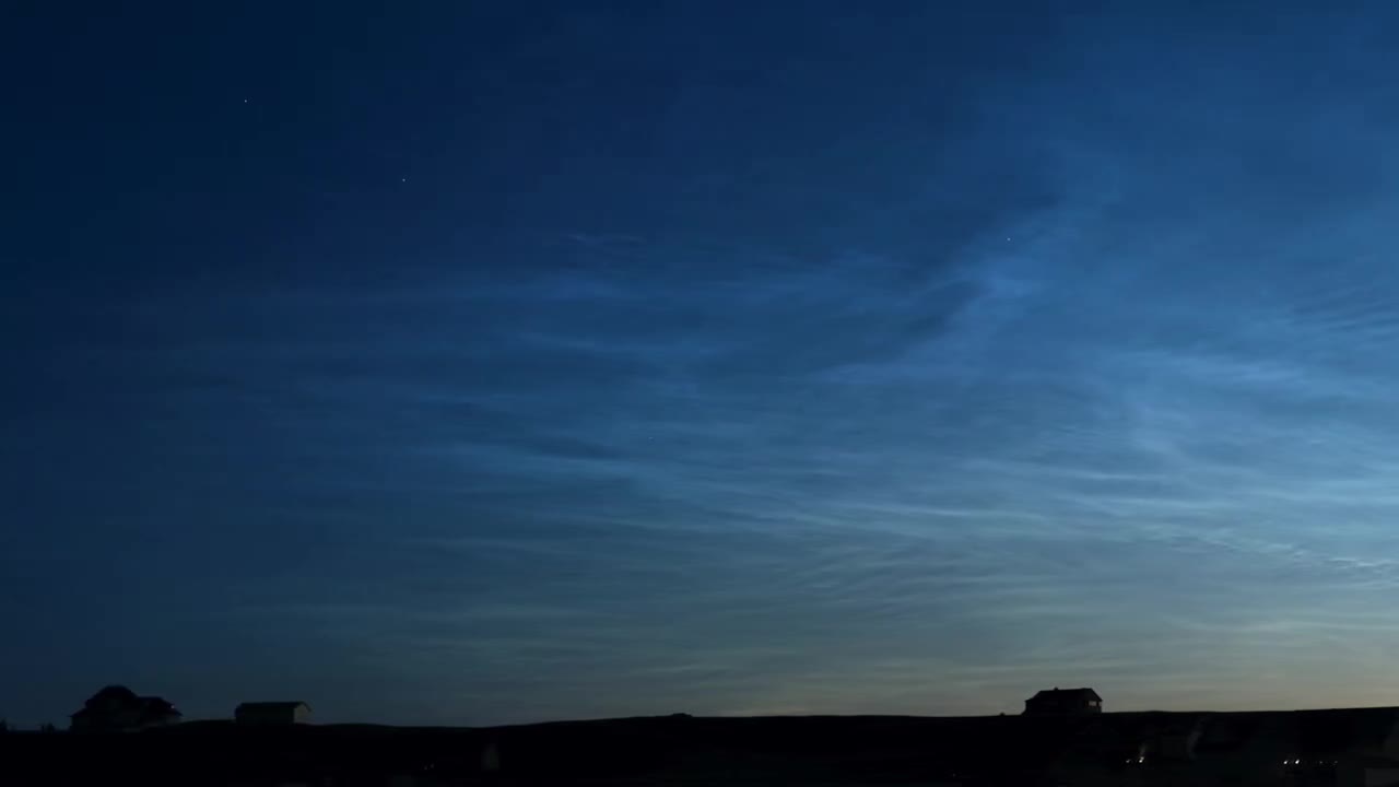 Rare NLC over southeast Wyoming