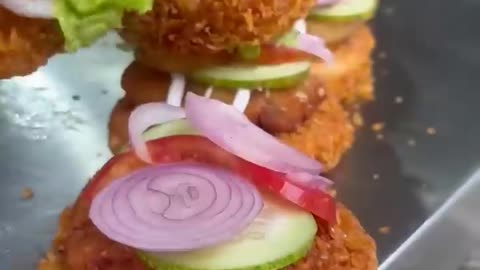 Crunchy Vala Burger🙄😵|| Indian food