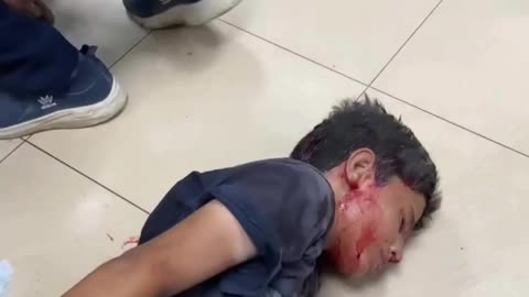 IL GENOCIDIO DEI CRIMINALI SIONISTI CONTINUA IN PALESTINA (è le tv mute)
