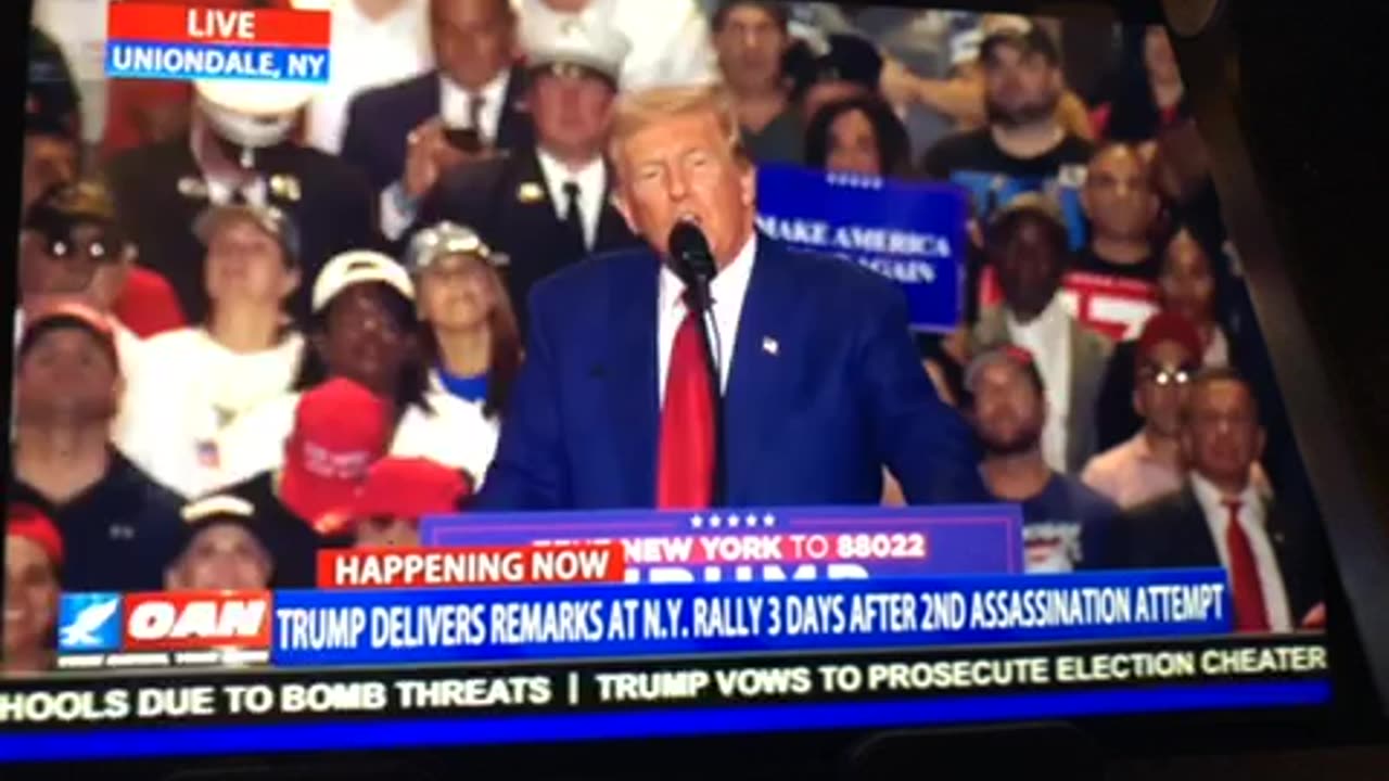 OAN trump delivers remarks at New York rally 3 days after assasination a