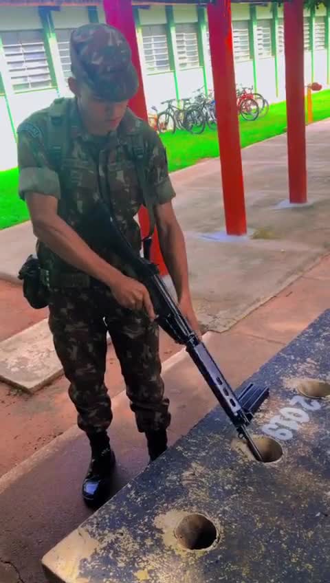 funny|prank|jokes|funny jokes|dad jokes|funny memes|funny video|fun|laughing|funny animal|knock