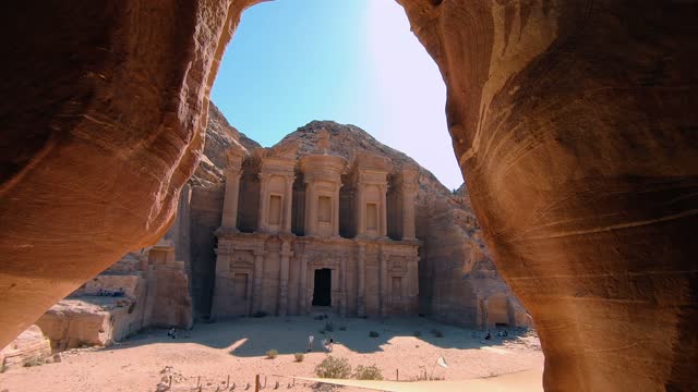 PETRA