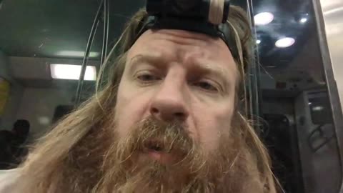 2022-10-21 (9) - au revoir paris - Twitch Decheterie