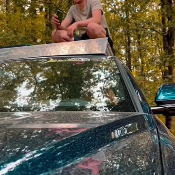 How about some donuts in the wild? #lamborghini #urus #homelessinalamborghini #donuts #romania