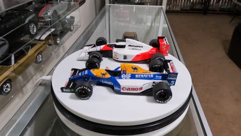 1991 McLaren MP4/6 by AUTOart & 1992 William FW14B by Exoto