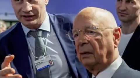 Klaus Schwab und seine Marionetten