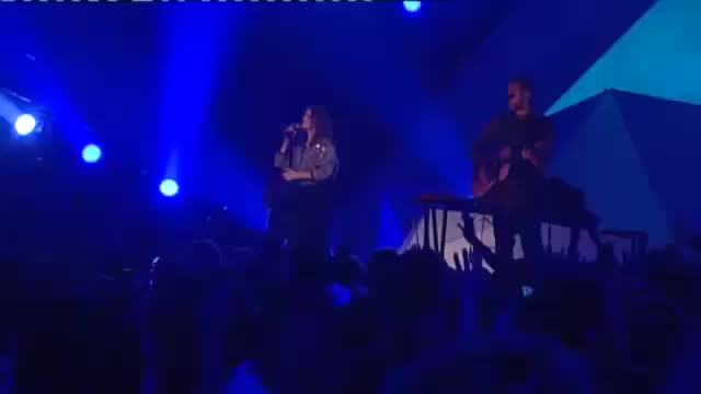 Hillsong United - Oceans