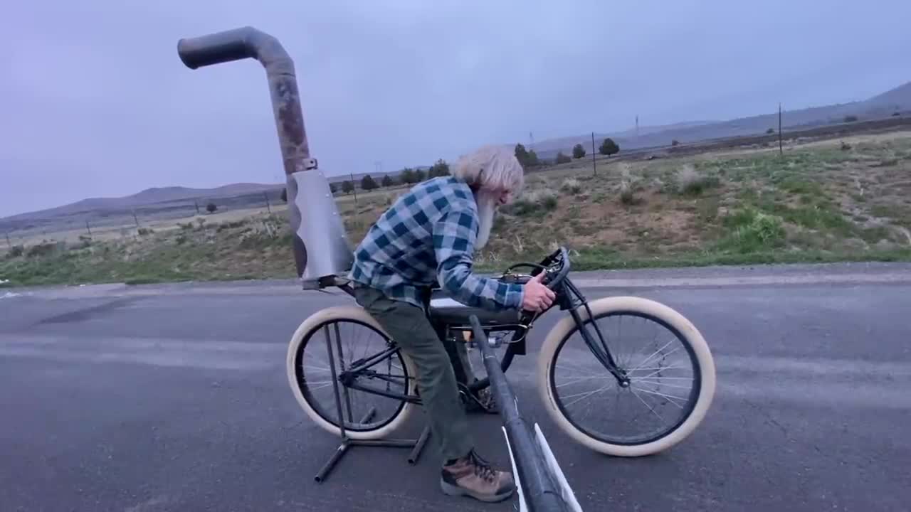 Crazy Rocketman: Riding the new "STEAMPUNK" Jet Bike!