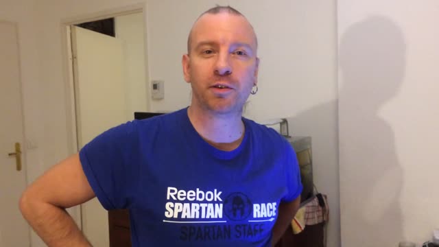 2019-11-04 - [From DECHET to BG] Se débarasser des poux +ASMR tonte - Youtube