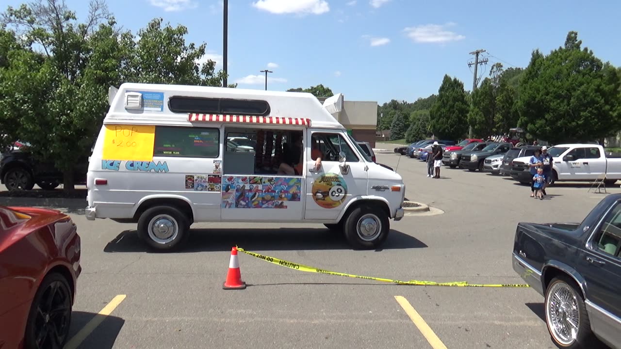 Ice Cream Truck, Essco Square, Telegraph Rd, Taylor, MI, 7 27 24, Part 2