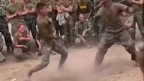 Friendly_Knife_Fighting_Between_Philippine_Marine_And_USMC